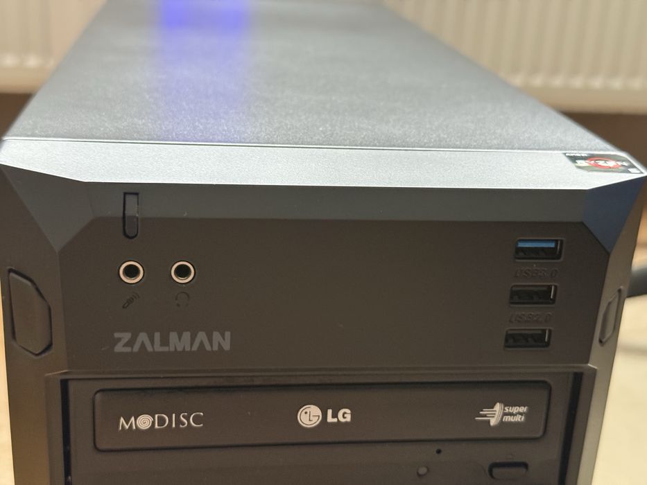 Кутия за копютър Zalman Z1 Neo