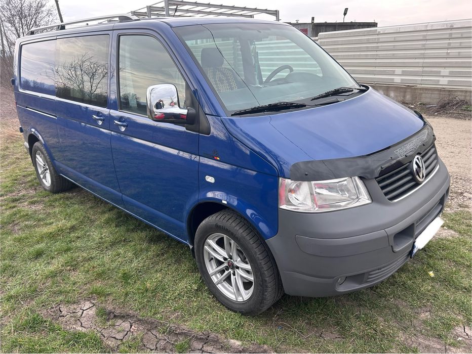 VW Volkswagen Transporter/Caravelle 1.9 TDI**105 CP**6 locuri**A.C.**