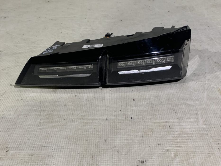 Stop dreapta spate pe hayon, Peugeot 308, 2021, 2022, 2023, 2024, cod origine OE 9835300580.