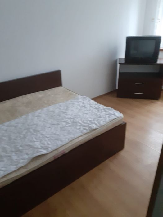 Apartament de inchiriat