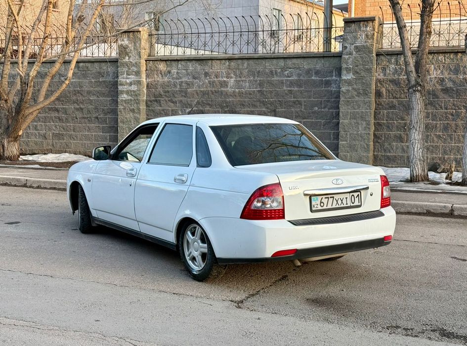 Продам Lada Priora 2014