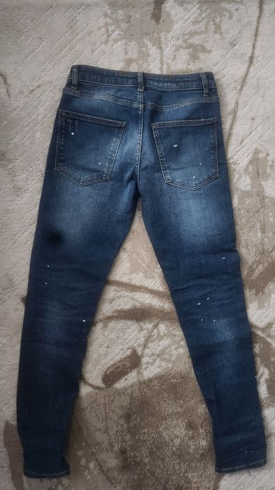 Vand Blugi Zara.