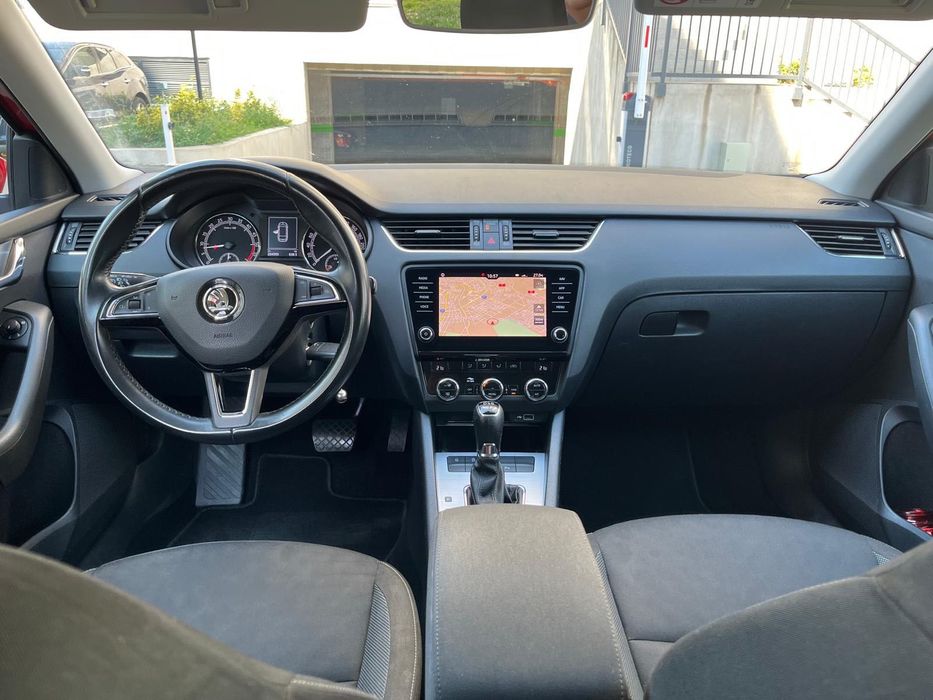 Skoda Octavia automată, preț +tva