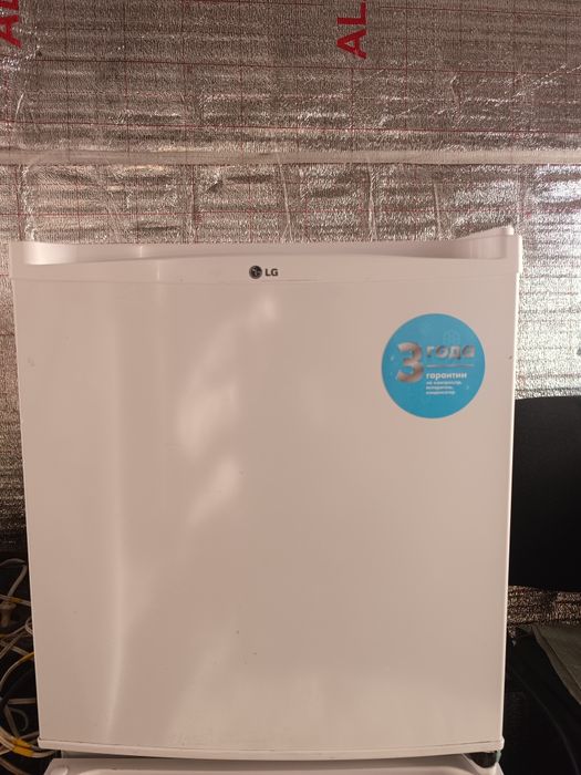 Холодильник LG. 2штуки.