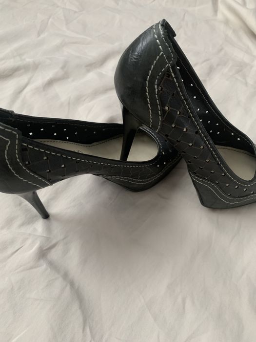 Обувки на ток