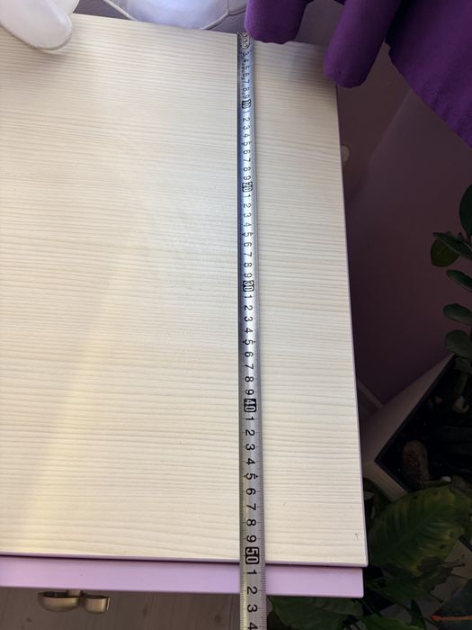 Бюро за детска стая.