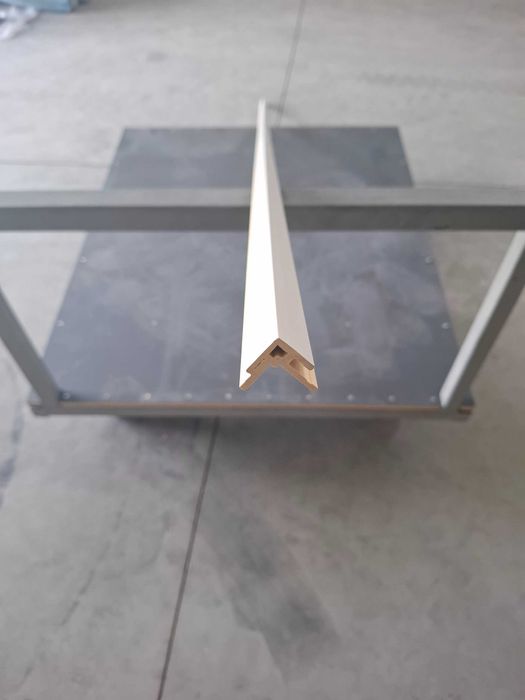 WPC Външен прав ъгъл с клик система Silent Cream CS-20