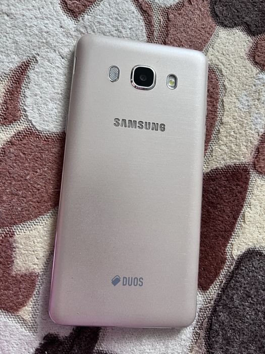 Samsung Duos, золотистый цвет