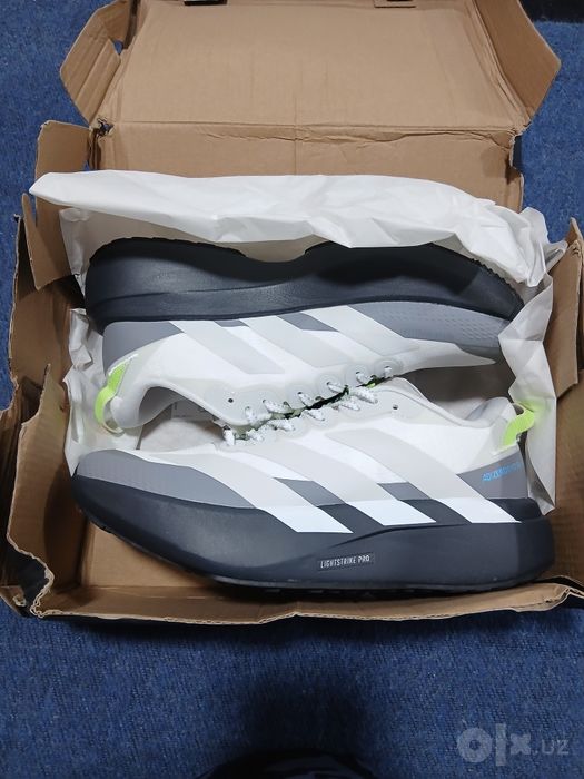 Krossofka Adidas Adizero made in Vyetnam