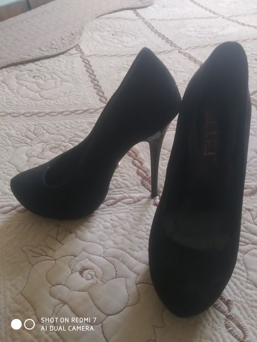 Туфли замшевые новые