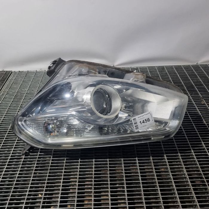 Far Stanga Nissan Qashqai Facelift 2010 - 2013 SUV 4 Usi (1456) Cu lupă 26060br01b