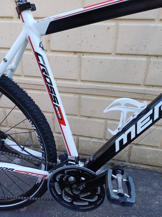 Bicicleta cross/touring Merida