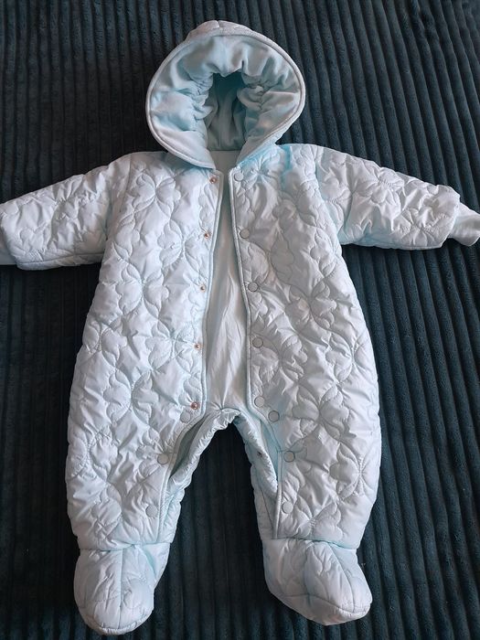 Продаю детский комбинезон для мальчика