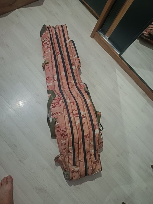 Срочно продам Спиннинги Электра 2.4м 3 шт