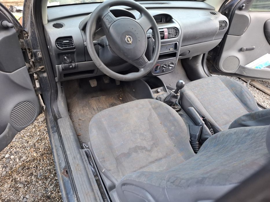 Vand Opel Corsa 1.2 benzina