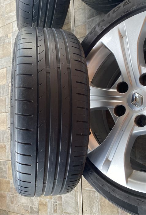 Jante R17 originale Renault Anvelope Goodride 205/50