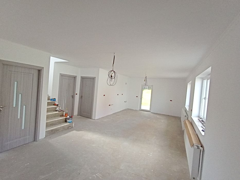 Casa noua d vanzare in com Vinga jud Arad