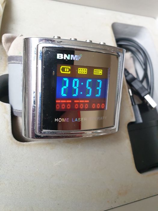 Aparat medical terapeutic cu laser semiconductor BNM-HLT