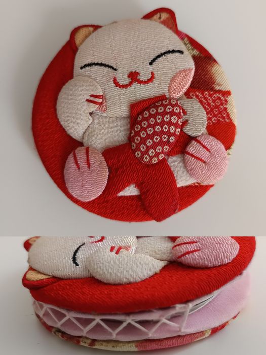 Разделители за книги от Азия, посребрени, с перла, от кожа и др. вещи