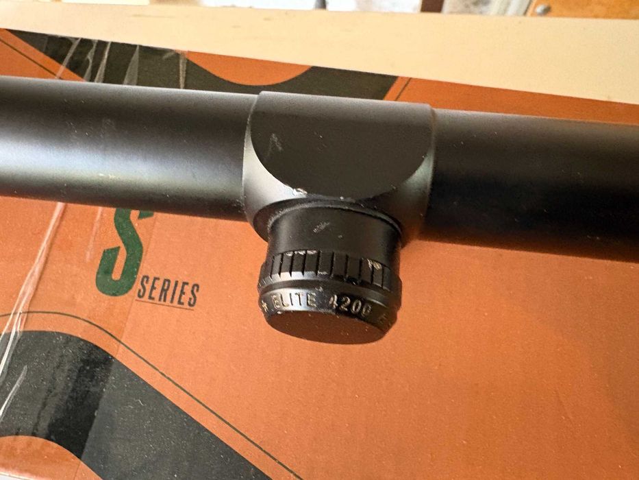 Продавам оптика Bushnell Elite 4200 8-32x44