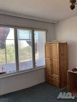 продава апартамент собственик