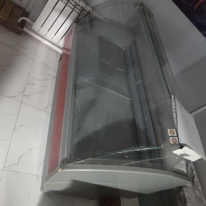 Продам холодильник