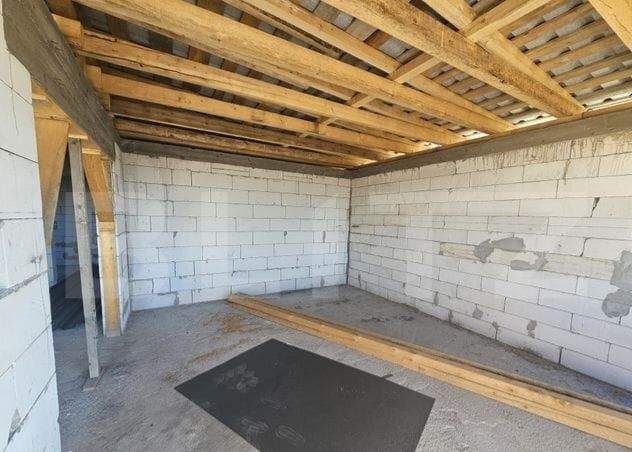 Casă  parter la rosu Craiova