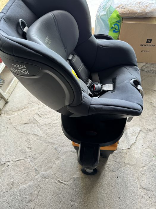Детско столче за кола Britax Römer Dualfix