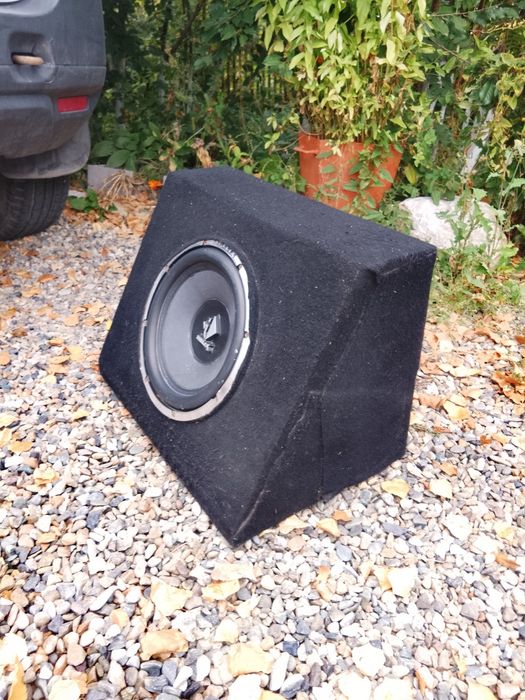Helix P 12W SVC4 — музыкальный сабвуфер 12