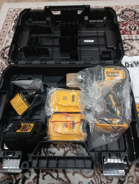 Шуруповерт оригинал