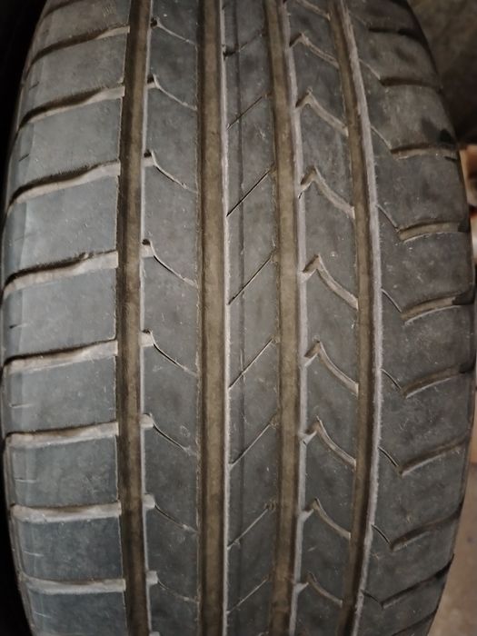 Гуми 215/60/16 GOODYEAR