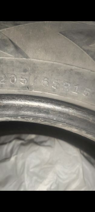 Шины 201/65/R15 продам
