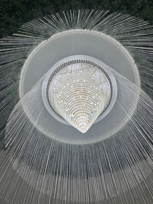 Продаётся люстра для банкетного зала