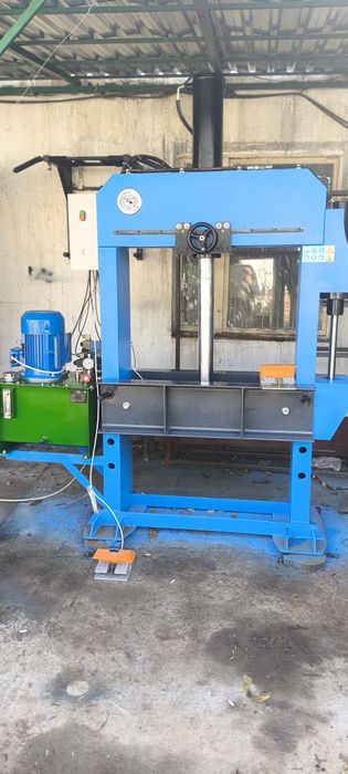 Пресс новый 50-15 тонн Гидравлический