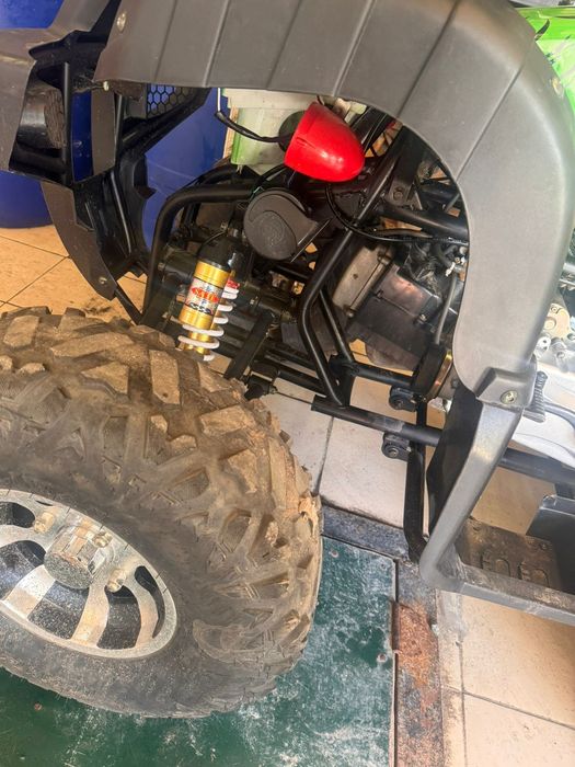 Продам квадроцикл ATV-250