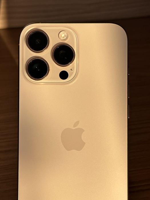 iPhone 16 Pro Max, gold , ca nou