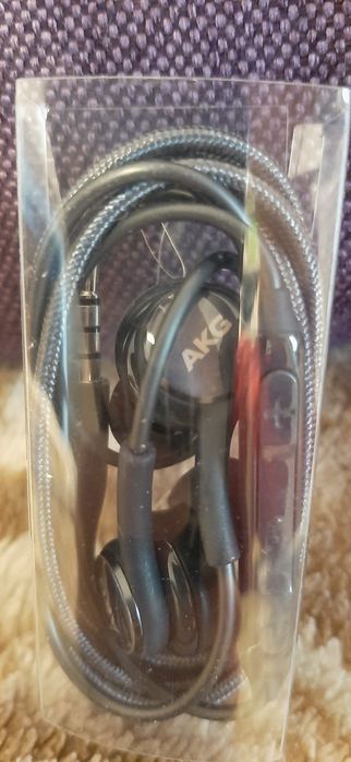 Căști AKG  telefon