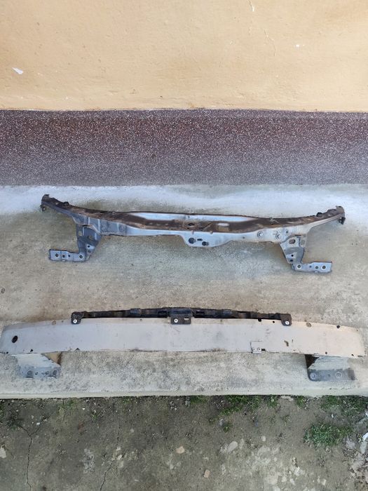 Dezmembrez Opel Astra h 16 benzină