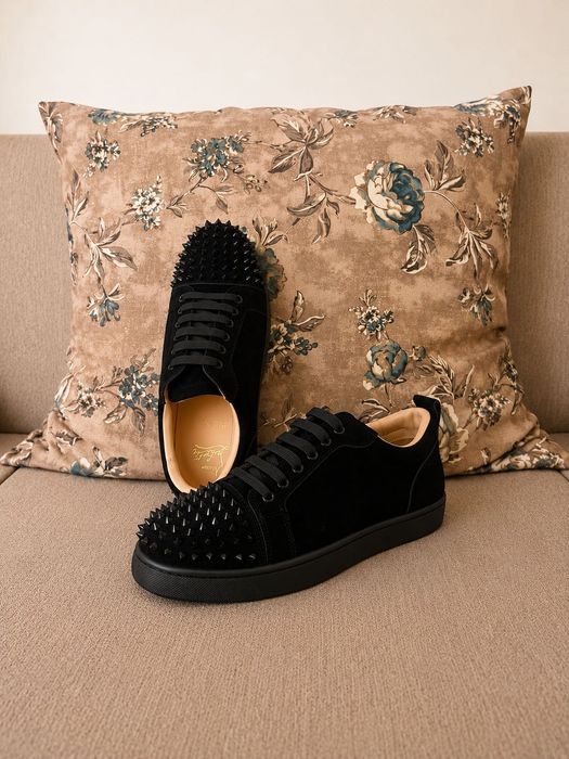 Adidasi Christian Louboutin Spikes Low Black Edition