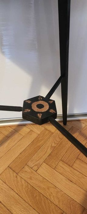 Masuta de cafea hexagonala stil Brancovenesc