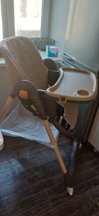 Продам стульчик для кормления 10тыс