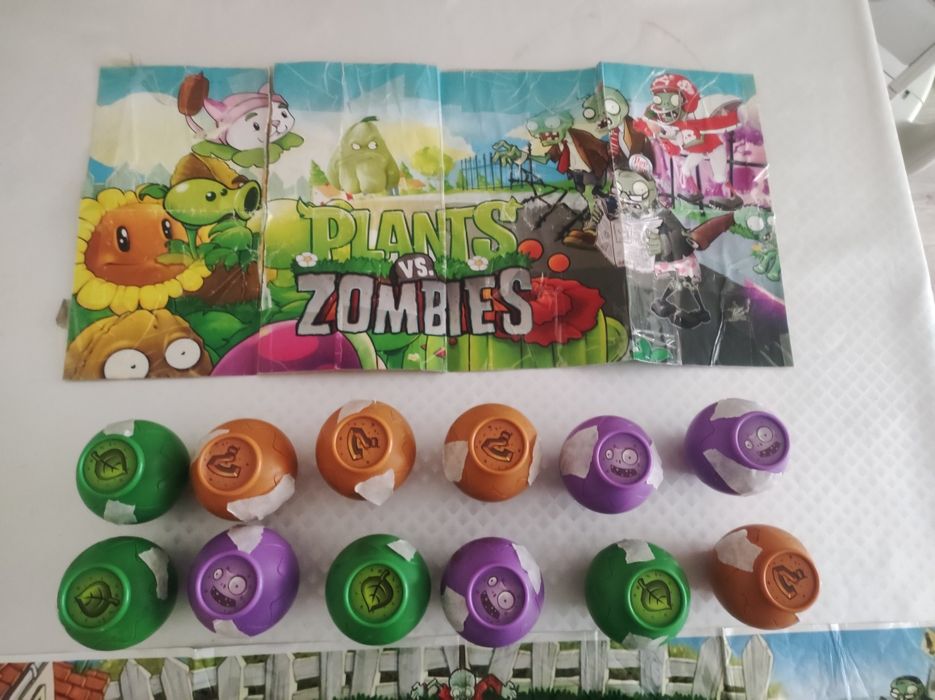 Игрушки зомби против растений. Plants vs zombies.