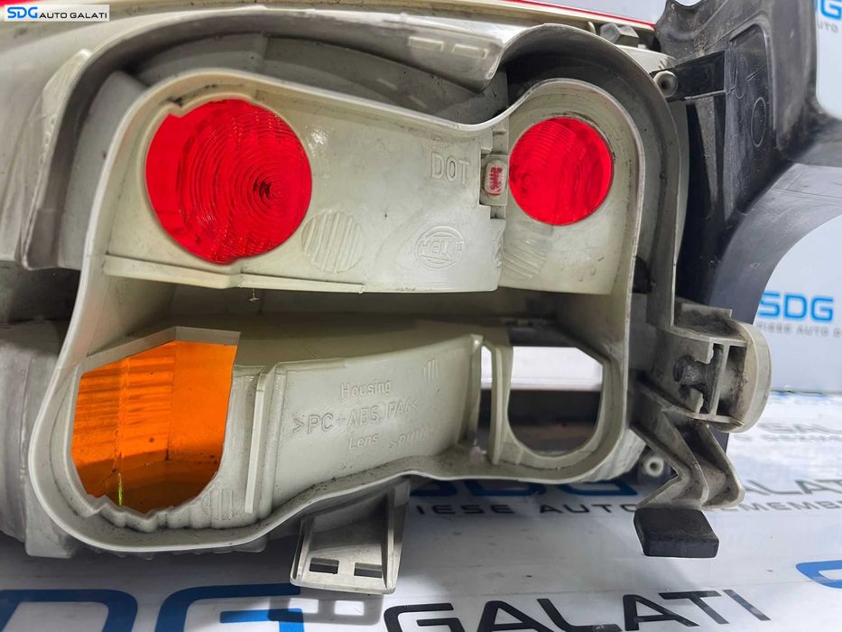 Stop Lampa Tripla Dreapta de pe Aripa Caroserie Audi A4 B7 Berlina Sedan 2005 - 2008 [L4219]