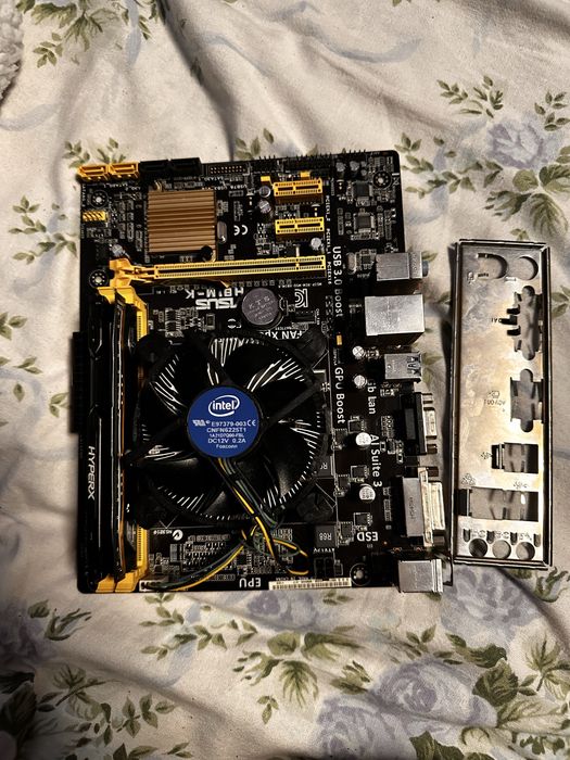 Vand gtx 960super+ placa de baza cu i5 4760s 8gb ram