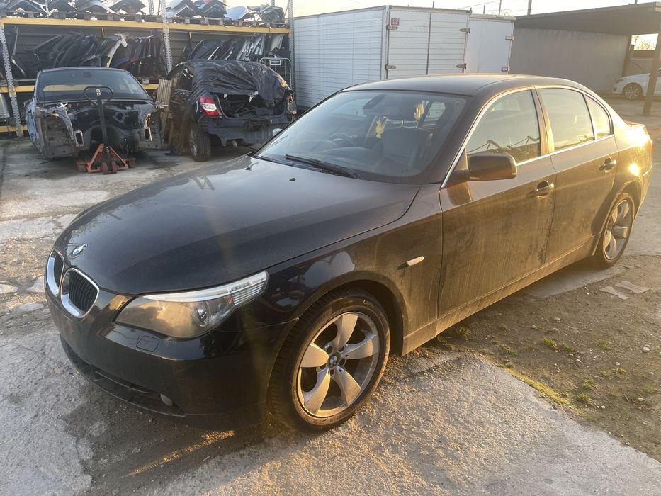 Usa/usi dreapta/stanga fata pe negru Bmw E60