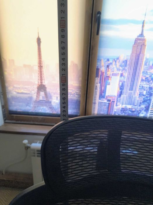 Офис Стол Голям Черен Meш Широка седалка 54/50cm Опора за глава