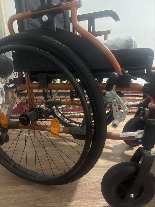 Инвалидная кресло