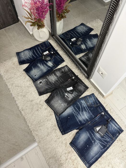 Blugi scurti Dsquared2 Premium colectie noua