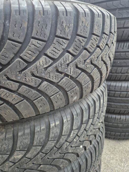 4бр. 215/70/16 Falken Eurowinter hs01 SUV зимни гуми