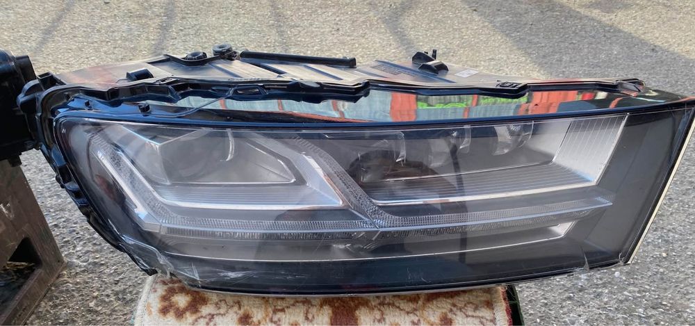 Set faruri Audi Q7- 2016